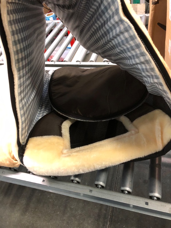 Photo 1 of Dog Bed 