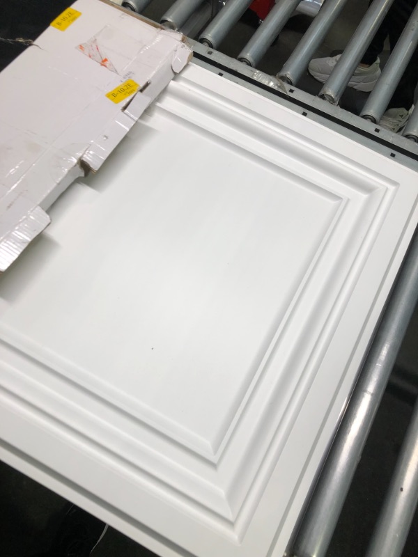 Photo 3 of Art3d PVC Ceiling Tiles, 2'x2' Plastic Sheet in White (12-Pack) 24"x24" White 1 12
--- Open Box --- 