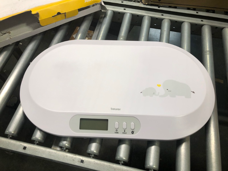 Photo 1 of Beurer BY90 Baby Scale, Pet Scale, Digital, with Measuring Tape, tracking weight with App | For: Infant, Newborn, Toddler /Puppy, Cat - Animals | LCD Display, weighs Lbs/Kg/Oz Highly accurate with Bluetooth/measuring Tape
--- Open Box --- 