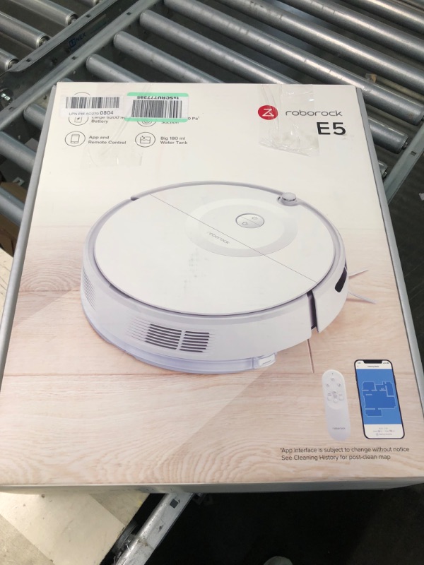 Photo 2 of roborock E5 Mop Robot Vacuum and Mop, Self-Charging Robotic Vacuum Cleaner, 2500Pa Strong Suction, Wi-Fi Connected, APP Control, Compatible with Alexa, Ideal for Pet Hair, Carpets (White)