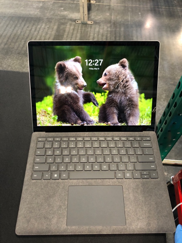 Photo 2 of Microsoft Surface Laptop 4 13.5" Touch Screen - Intel Core i7 - 16GB - 512GB with Windows 11 (Latest Model) - Platinum Platinum 13.5" i7/16GB/GB