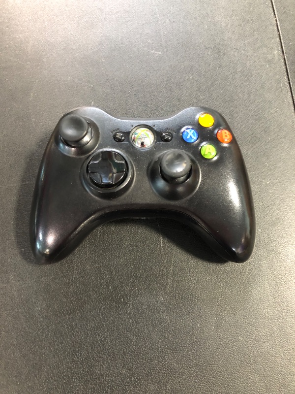 Photo 1 of Xbox 360 Wireless Controller Black