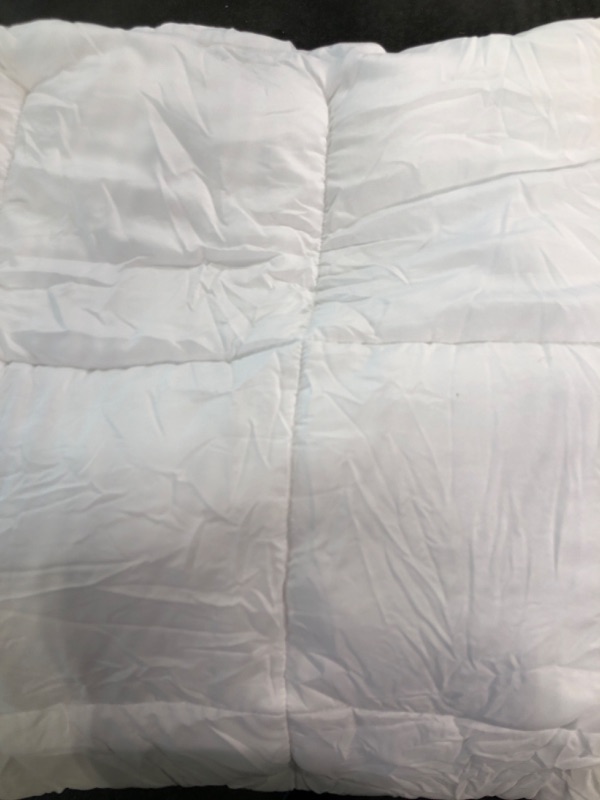 Photo 4 of Utopia Bedding Comforter - All Season Comforters Queen Size - Plush Siliconized Fiberfill - White Bed Comforter - Box Stitched