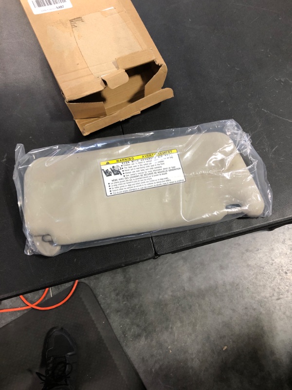 Photo 1 of USTAR Beige Sun Visor Compatible with Toyota Camry 2006 2007 2008 2009 2010 2011 Without Lights Left Driver Replaces 74320-06780-E0 Left Driver Side Beige