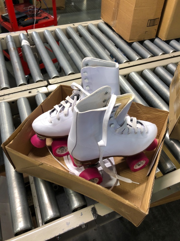 Photo 4 of CHICAGO Women's and Girl's Classic Roller Skates - Premium White Quad Rink Skates 7