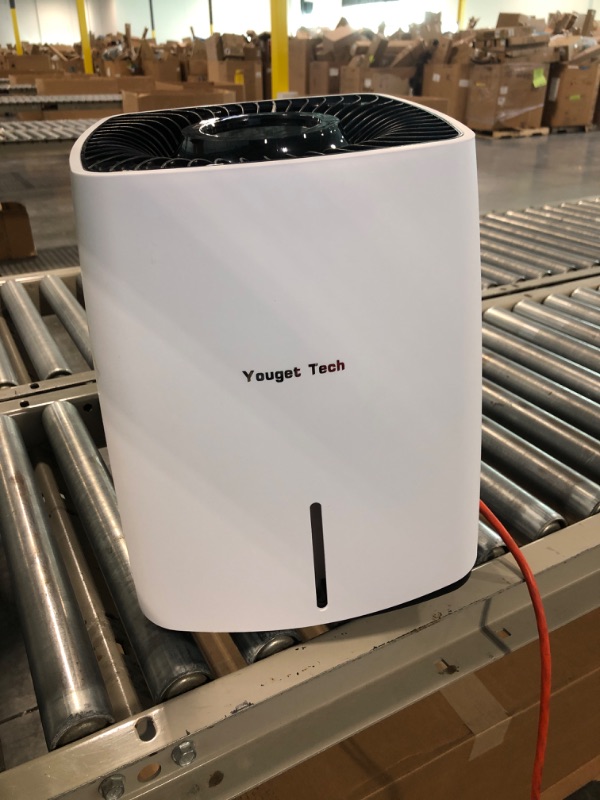 Photo 3 of YougetTech Humidifiers for Bedroom,No Mist Evaporative Humidifiers,10-Speed Humidifiers for Large Room,1.6Gal High Capacity,Mist Maximum 0.31Gal/H Output, Covering up to 1000 sq.ft(White) EH18