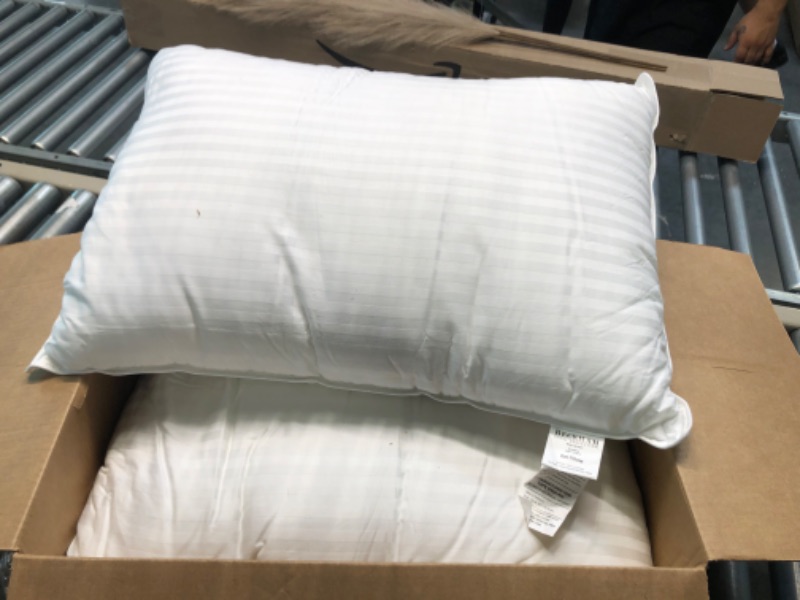 Photo 2 of Beckham Hotel Collection Bed Pillows for Sleeping - Queen Size, Set of 2 - Soft Allergy Friendly, Cooling, Luxury Gel Pillow for Back, Stomach or Side Sleepers