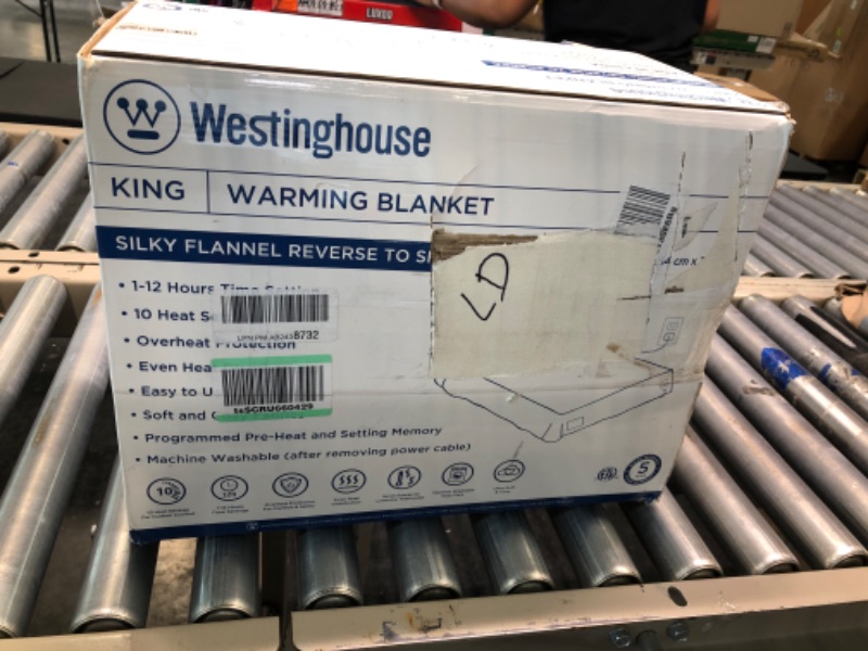 Photo 2 of Westinghouse Electric Blanket Heated Blanket | 10 Heating Levels & 1 to 12 Hours Heating Time Settings | Flannel to Sherpa Reversible 90x100 King Size | Machine Washable, Charcoal Charcoal King 90"x100"