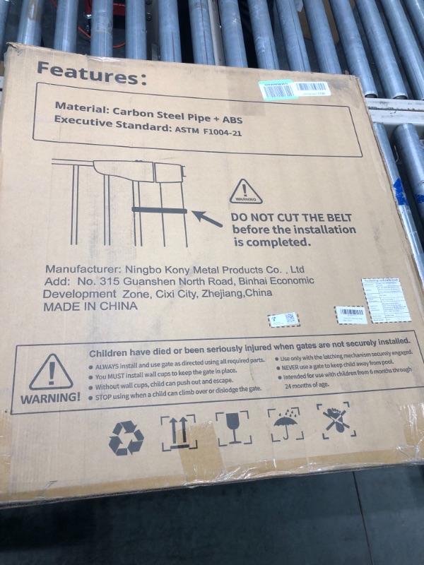 Photo 1 of Mom's Choice Awards Winner-Cumbor 29.5"-40.6" Width Pressure or Hardware Mounted Auto Close Safety Baby Gate, Durable Extra Wide Dog Gate for Stairs, Doorways, Easy Walk Thru Pet Gate for House 30.5" Tall Brown