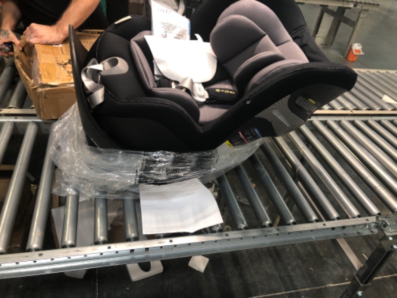 Photo 2 of CYBEX Sirona S with SensorSafe, Convertible Car Seat, 360° Rotating Seat, Rear-Facing or Forward-Facing Car Seat, Easy Installation, SensorSafe Chest Clip, Instant Safety Alerts, Premium Black Car Seat Pepper Black