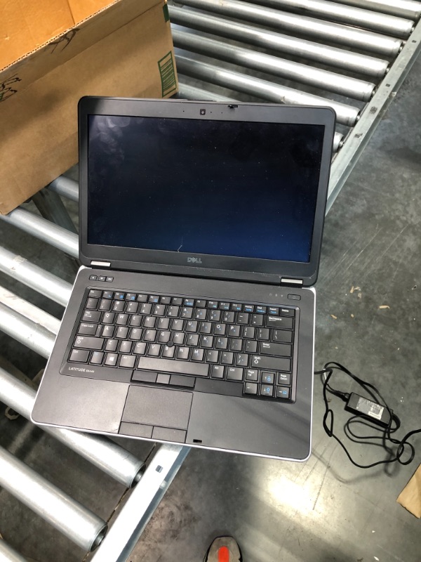 Photo 4 of DELL Latitude E6440 14in Laptop, Core i7-4600M 2.9GHz, 8GB Ram, 256GB SSD, DVDRW, Windows 10 Pro 64bit (Renewed)