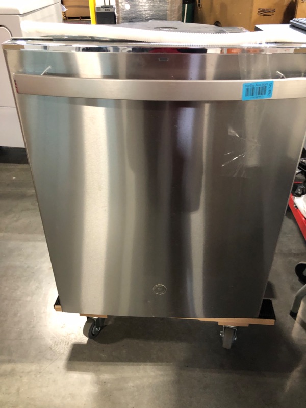Photo 1 of GE Dry Boost Top Control 24-in Built-In Dishwasher (Fingerprint-resistant Stainless Steel) ENERGY STAR, 48-dBA
