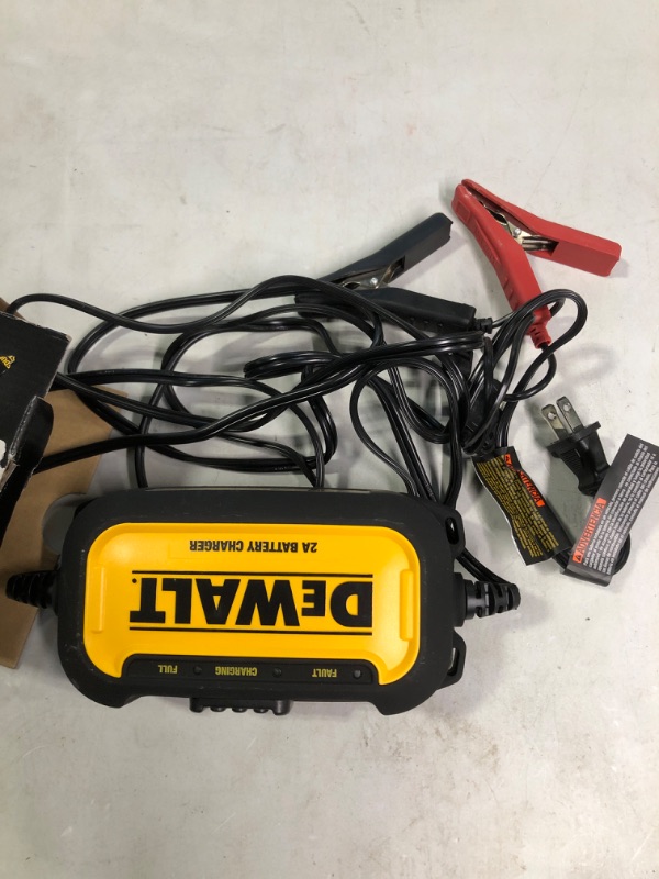 Photo 3 of DEWALT DXAEC2 DXAEC2 Professional 2-Amp Automotive Battery Charger and Maintainer