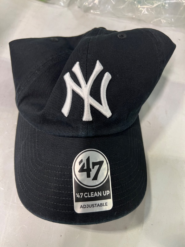 Photo 4 of '47 New York Yankees Ballpark Clean Up Dad Hat Baseball Cap - Black/Pink Bottom, Black, White, Pink, One Size