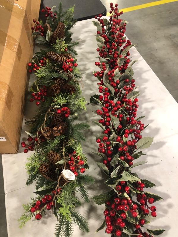 Photo 4 of 48" Spruce Cedar Holly Wp Berry Garland - Green Red - 48-Inch