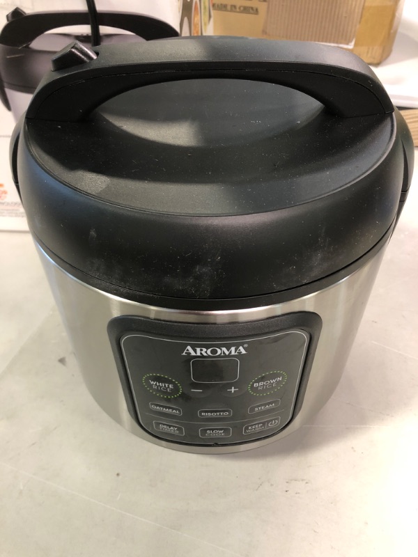 Photo 1 of aroma housewares arc-994sb rice & grain cooker slow cook, steam, oatmeal, risotto, 8-cup cooked/4-cup uncooked/2qt, stainless steel