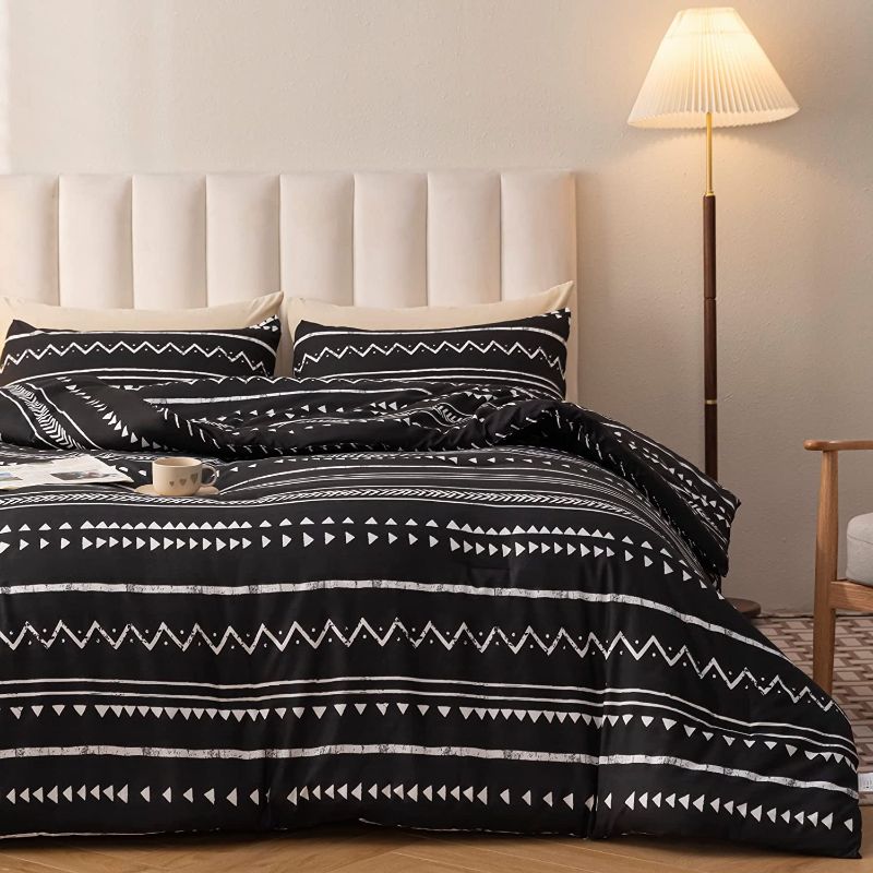 Photo 1 of Smoofy Comforter Set, Aztec Folkloric Art Pattern Bedding with Soft Microfiber Fill Bedding, 1 Comforter & 2 Pillowcases, Black, Queen Size