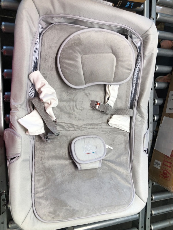 Photo 1 of BOBI LONG SMART BABY ROCKER