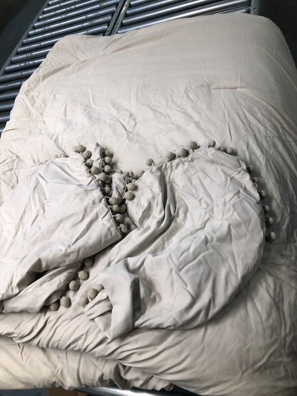 Photo 4 of YIRDDEO Oatmeal Queen Ball Pom Fringe Design Comforter Set 3pcs, Boho Aesthetic Luxurious Full Bedding Set, Vintage Ultra Soft Microfiber Comforter Set (1 Comforter, 2 Pillowcases) Queen Oatmeal