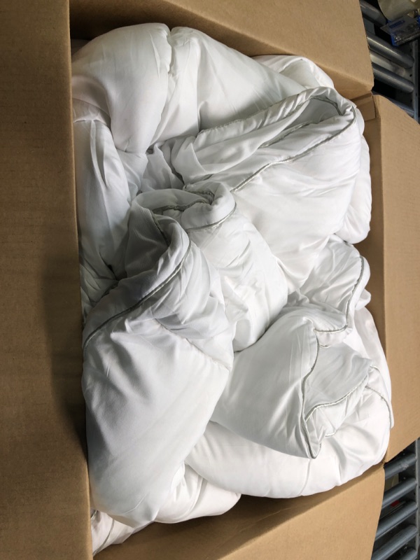 Photo 1 of Brooklinen Bed Linen Set, Luxury Sateen Core Sheet Set