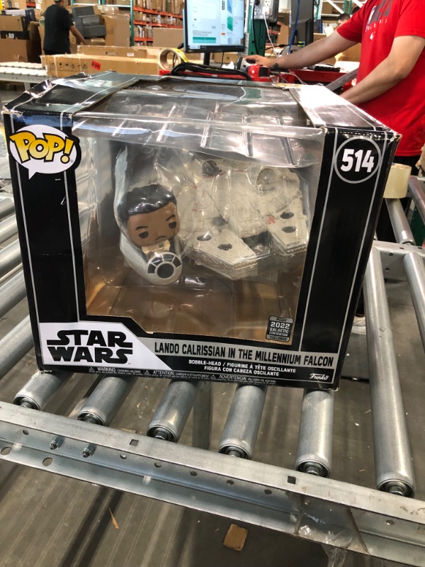 Photo 1 of Funko Pop! Ride Super Deluxe: Star Wars - Lando Calrissian in The Millenium Falcon (Shared Galactic Convention, Amazon Exclusive), Multicolor