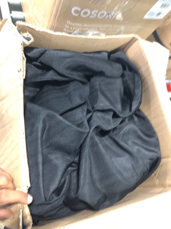 Photo 1 of 12 Pack 60 Inch Polyester Round Tablecloth for 20-48'' Tables Fabric Round Tablecover Waterproof Spill Proof Tablecloth for Wedding Buffet Parties Banquets (60'' is Not Table Size) (Black)