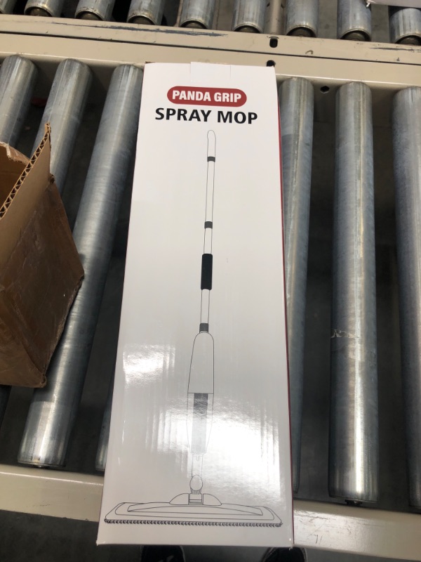 Photo 1 of Mops for Floor Cleaning Wet Spray Mop with 14 oz Refillable Bottle and 2 Washable Microfiber Pads Home or Commercial Use Dry Wet Flat Mop for Hardwood Laminate Wood Ceramic Red Mop