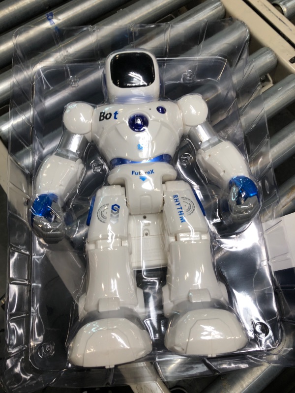 Photo 2 of Ruko 1088 Smart Robots for Kids, Large Programmable Interactive RC Robot with Voice Control, APP Control, Present for 4 5 6 7 8 9 Years Old Kids Boys and Girls