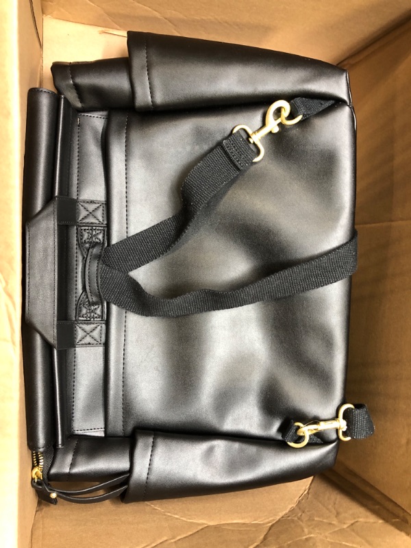Photo 3 of 10 Pocket Greenwich Luxury Diaper Bag - Black