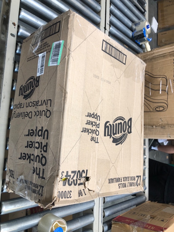 Photo 1 of Quick-Size Paper Towels, White, 12 Family Rolls = 30 Regular Rolls 12 Count (Pack of 1)