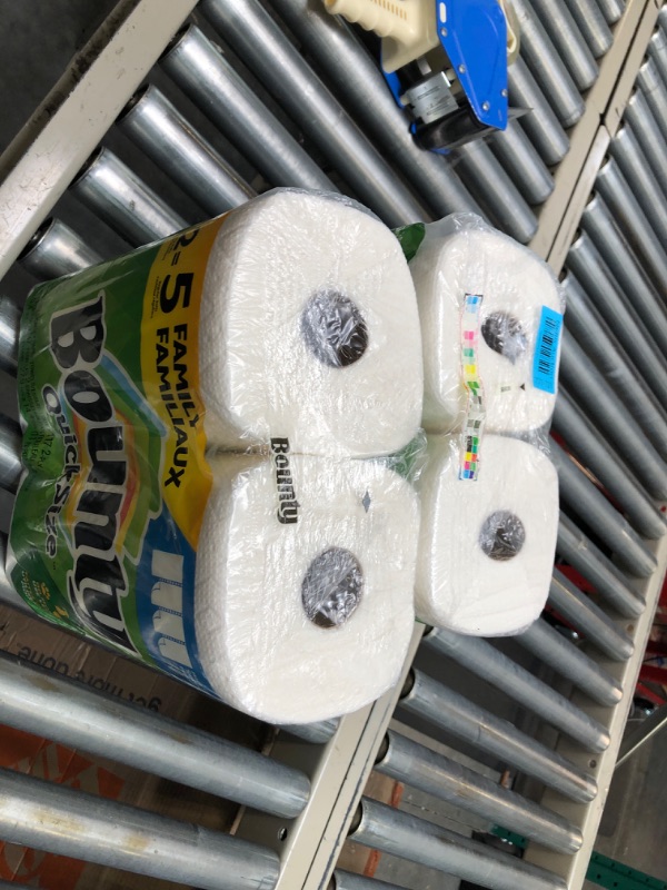 Photo 1 of 2 PACKS OF BOUNTY PAPER TOWELS 2 ROLLS EACH PACK