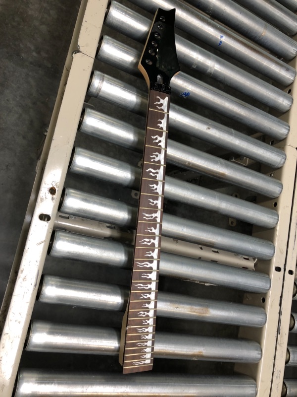 Photo 1 of 24fret 14° Electric Guitar Neck Canadian Maple Electric Guitar Rosewood Fretboard Inlaid with Flame Notes (IBA red flame)