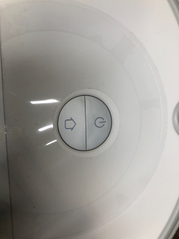 Photo 1 of roborock E5 Mop Robot Vacuum Cleaner, 2500Pa Strong Suction, Wi-Fi Connected, APP Control, Compatible with Alexa, Ideal for Pet Hair, Carpets, Hard Floors (White) E5Mop White