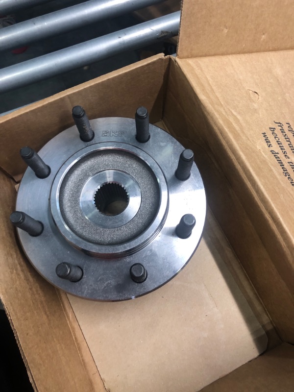 Photo 2 of SKF Wheel Bearing And Hub Assembly - BR930417