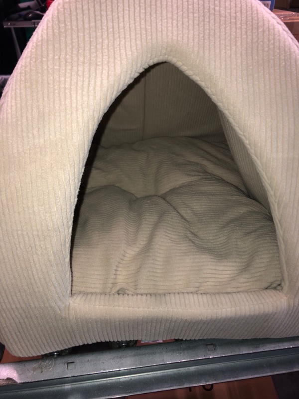 Photo 3 of Best Pet Supplies Pet Tent-Soft Bed for Dog & Cat 16" x 16" x H:14" Corduroy Beige