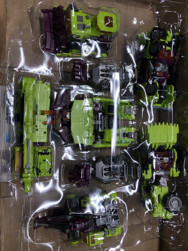 Photo 2 of Collectoy Deformation GT Devastator Engineering Car Combiner 6 in 1 Truck Constructicon KO Action Figure Gifts Toys(10.6Inch) (Green)