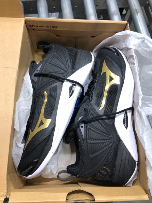 Photo 2 of Mizuno Wave Momentum 2 (Black/Gold) Men's Shoes