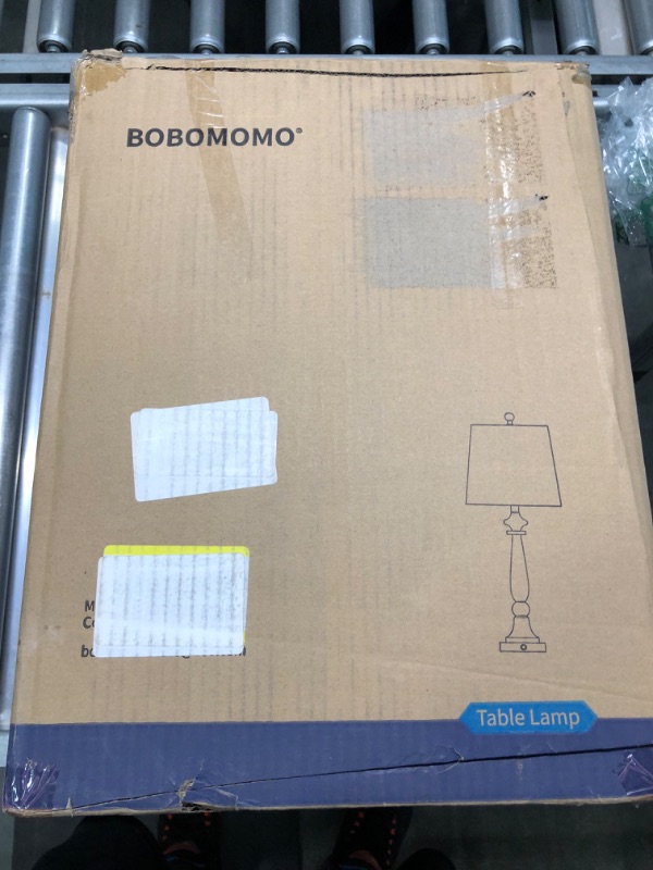 Photo 2 of BOBOMOMO 27.5'' Classic 3-Way Dimmable Touch Control Table Lamp Set of 2 with 2 Charging Ports Antique Nightstand Lamp for Bedroom Living Room Resin Retro Bedside Desk Lamps with White Fabric Shade
appears new open box
