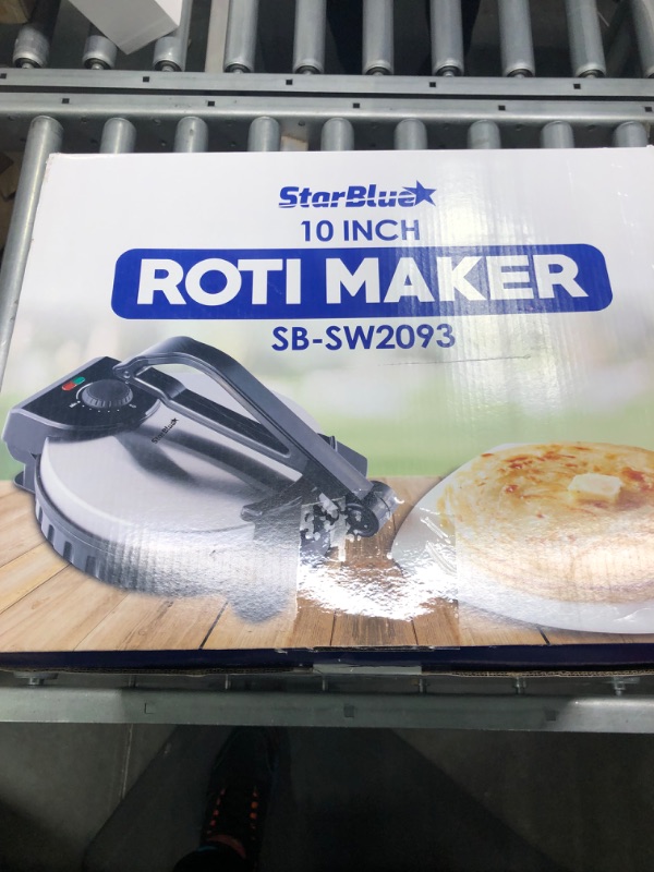 Photo 1 of 10inch Roti Maker by StarBlue with FREE Roti Warmer - The automatic Stainless Steel Non-Stick Electric machine to make Indian style Chapati, Tortilla, Roti AC 110V 50/60Hz 1200W
appears new open box
