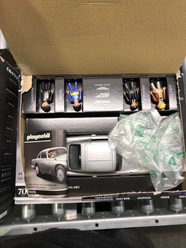 Photo 3 of Playmobil James Bond Aston Martin DB5 – Goldfinger Edition