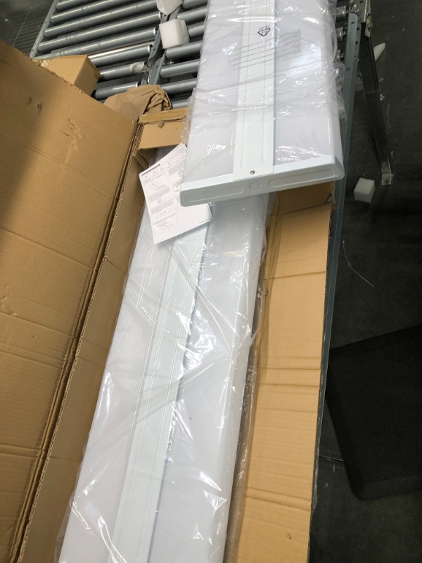 Photo 1 of bulbeats 2-Pack 4FT LED High Bay Shop Light, 265W Large Area Illumination, 5000K Daylight Suspended Mount LED Linear Shop Lights for Warehouse, Garage, Energy Saving Upto 10000KW*2/5Yrs(5Hrs/Day)-ETL 4FT-265W |2P-NEW