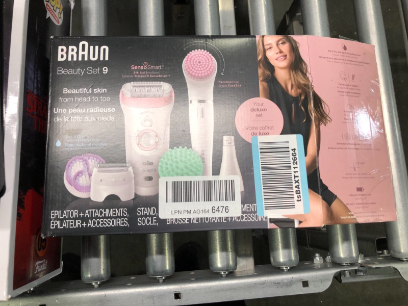 Photo 2 of Braun Silk-pil Beauty Set 9 9-985 Deluxe 7-in-1 Cordless Wet & Dry Hair Removal Epilator