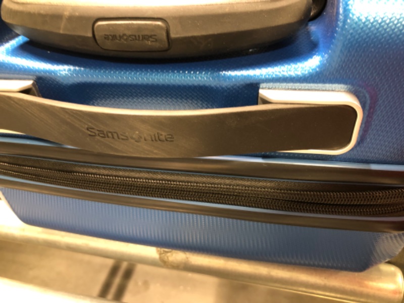 Photo 3 of Samsonite Winfield 3 DLX Hardside Luggage with Spinners, Carry-On 20-Inch, Blue/Navy
