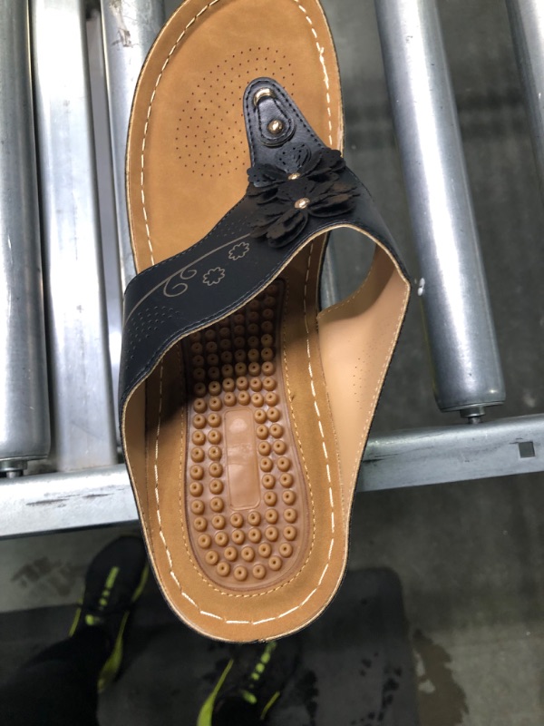 Photo 1 of Wedge Sandals Women Flip Flops with Adjustable Hook Loop Comfy Orthopedic Platform Sandals for Women Dressy Summer Casual Bohemian Wedge Shoes
SIZE-11.5