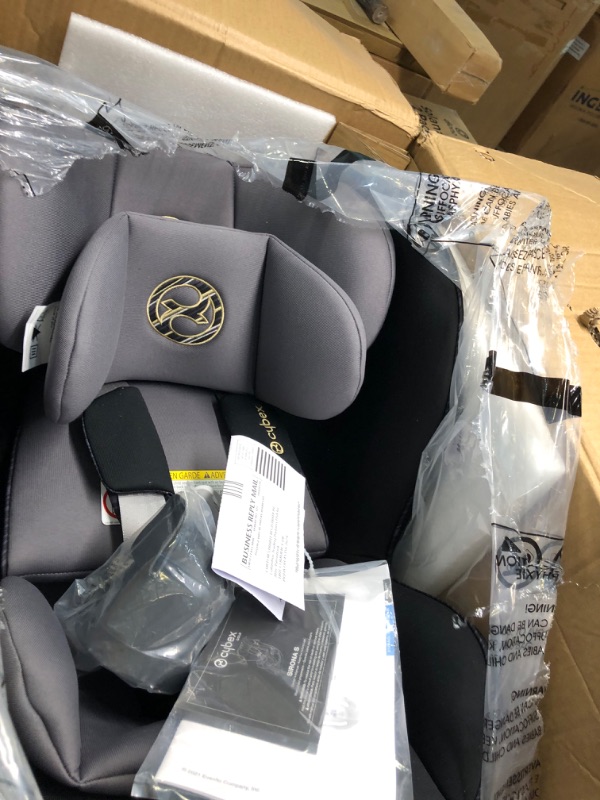 Photo 5 of CYBEX Sirona S with SensorSafe, Convertible Car Seat, 360° Rotating Seat, Rear-Facing or Forward-Facing Car Seat, Easy Installation, SensorSafe Chest Clip, Instant Safety Alerts, Premium Black Car Seat Pepper Black