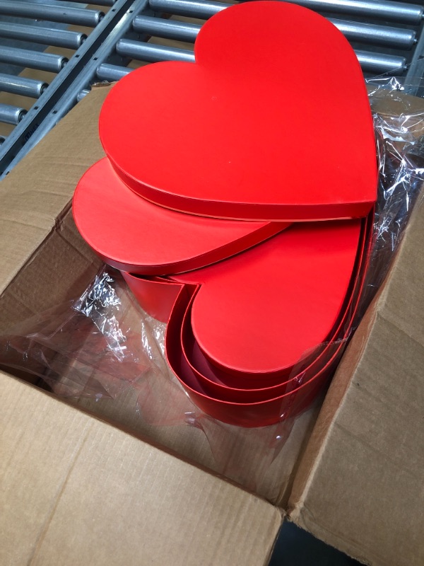 Photo 2 of 3pcs Red Heart Shape Gift Box Valentine's Day Gift Storage Box Gift Paper Packaging Box