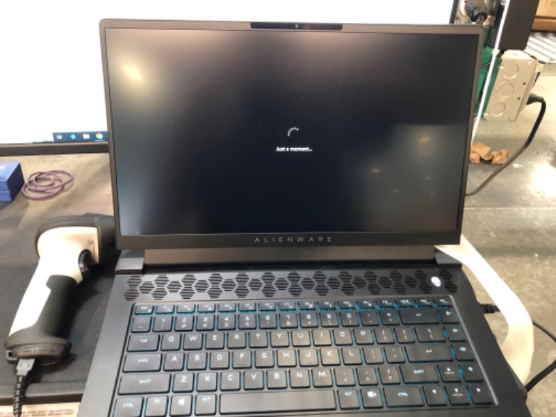Photo 1 of Alienware m15 R7 Gaming Laptop - 15.6-inch QHD 240Hz 2ms Display, Intel Core i7-12700H, 16GB RAM, 512GB SSD, NVIDIA GeForce RTX 3060 6GB GDDR6, Bluetooth, HDMI, Wi-Fi 6, USB-C, Windows 11 Home - Black