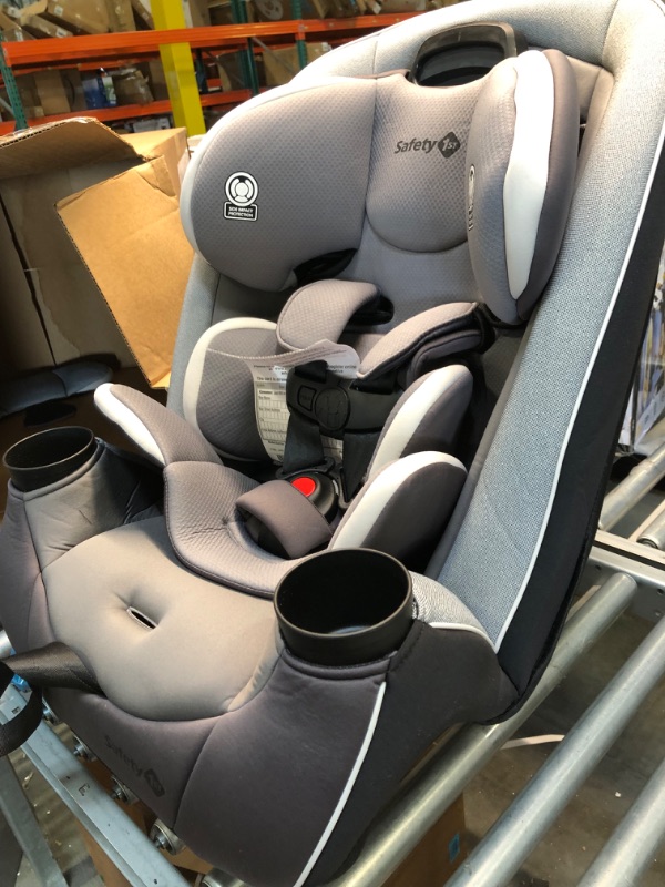 Photo 3 of Safety 1st Grow and Go All-in-One Convertible Car Seat