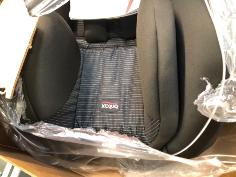 Photo 3 of Britax Emblem 3 Stage Convertible Car Seat, Dash