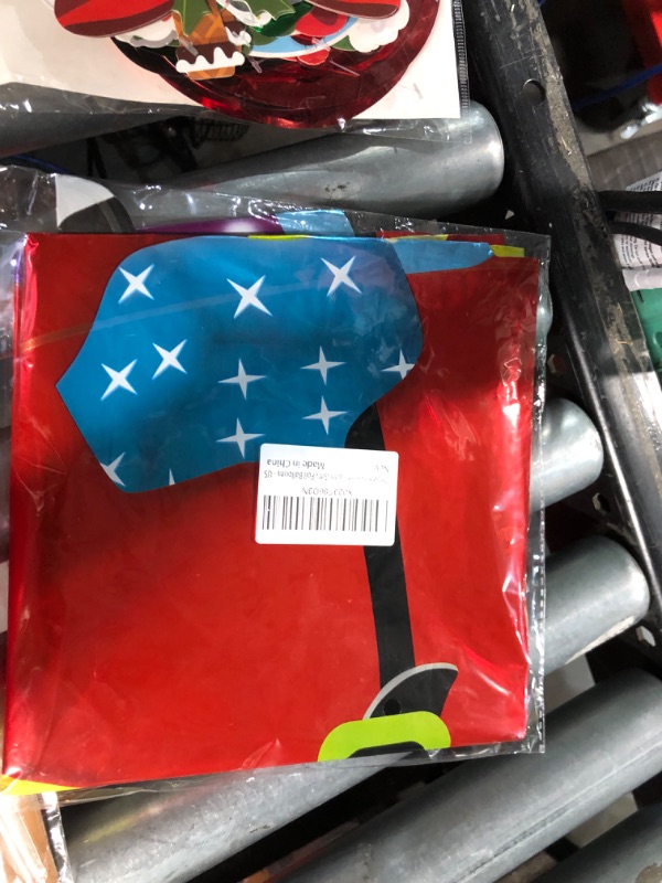 Photo 1 of *NONREFUNDABLE* CHRISTMAS/HOLIDAY BUNDLE 6 PCS